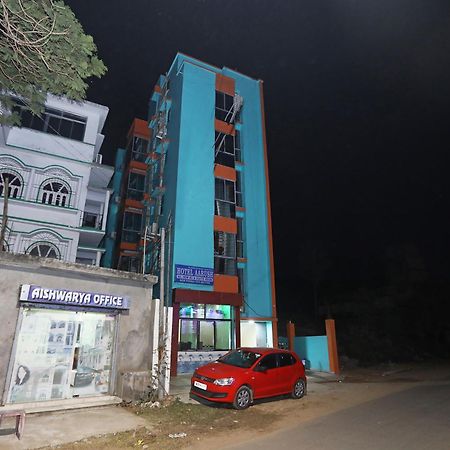 Oyo 26152 Hotel Aarush ดีกา ภายนอก รูปภาพ