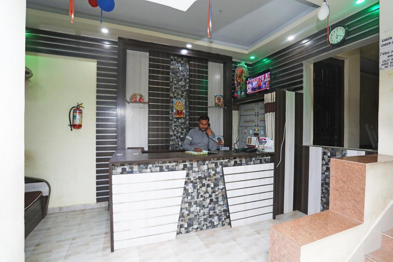 Oyo 26152 Hotel Aarush ดีกา ภายนอก รูปภาพ