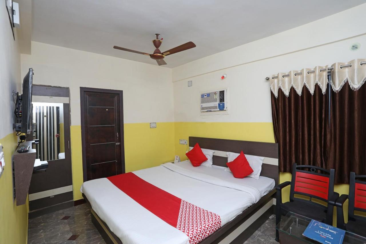 Oyo 26152 Hotel Aarush ดีกา ภายนอก รูปภาพ